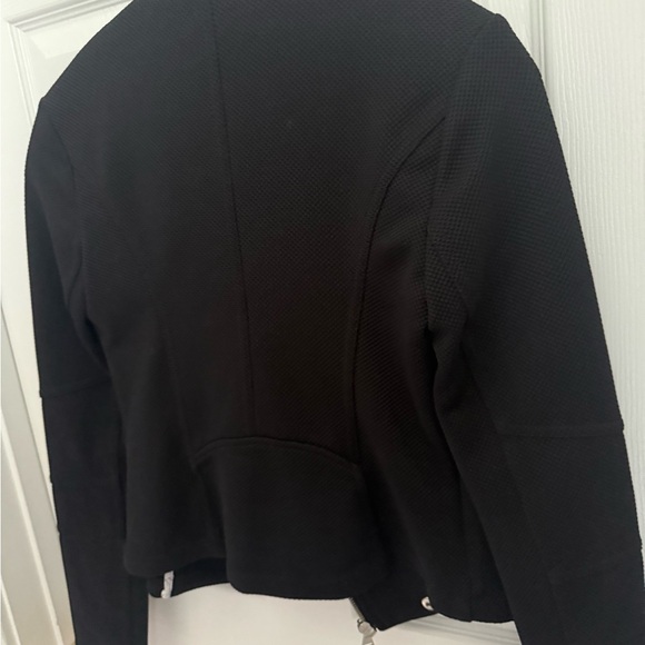 Express Jacket - Picture 3 of 4